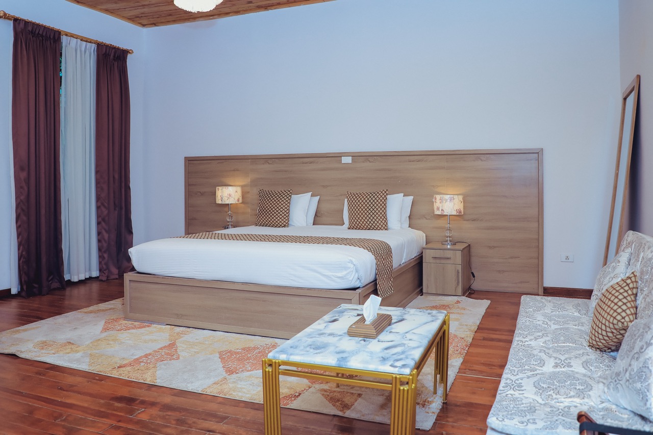 Deluxe Suite